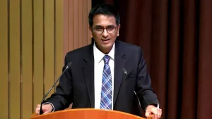 'कायदा क्षेत्रात महिलांचा सहभाग वाढावा'; माजी सरन्यायाधीश डी. वाय. चंद्रचूड यांनी व्यक्त केली अपेक्षा