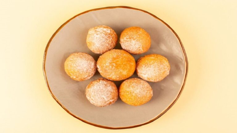 make-besan-ladoo-this-way-without-making-sugar-syrup