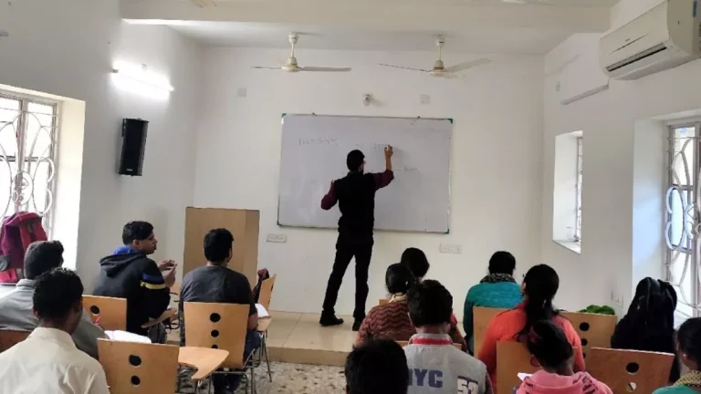 free-neet-jee-coaching-for-200-students-in-nanded-amid-drought