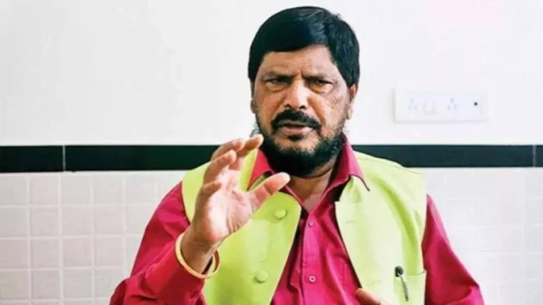 bmc-election-ramdas-athawale-quits-mahayuti-alliance-in-mumbai-rpi-announces-39-candidate