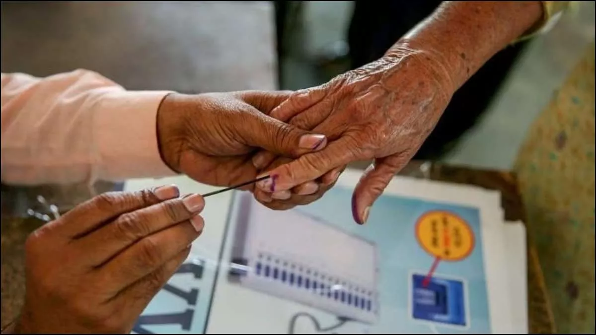 Lok Sabha Election 2024: कामाठीपुरा येथील देहविक्री करणाऱ्या महिलांनी घेतला शंभर टक्के मतदान करण्याचा संकल्प!