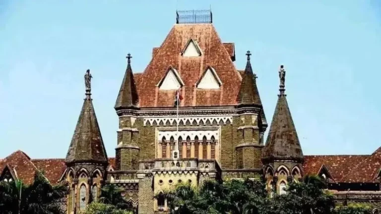 mumbai-high-court-appoints-daughters-as-guardians-of-73-year-old-father-marathi-news