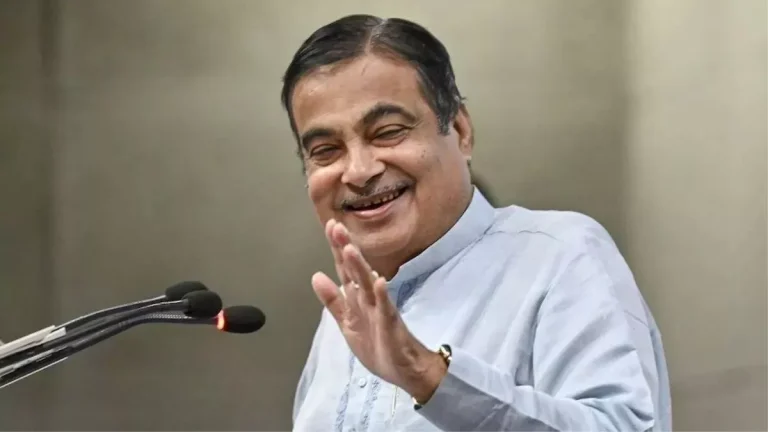 nitin-gadkari-big-announcement-electric-vehicles-will-be-available-at-the-price-of-petrol-cars-in-six-months
