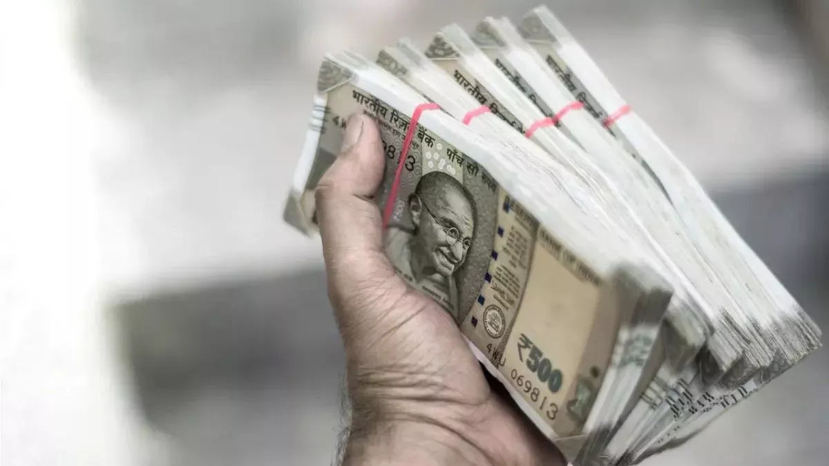 नाशिक-त्र्यंबकेश्वर रोडवर बनावट नोटांचा कारखाना उद्ध्वस्त; पाच आरोपी पोलिसांच्या ताब्यात