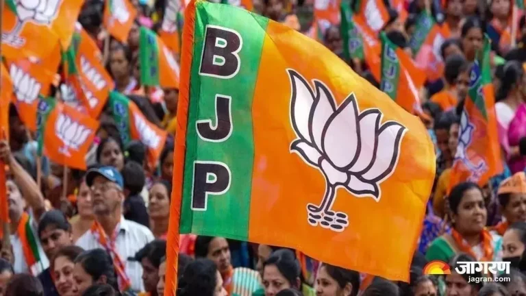 bjps-meeting-in-wardha-strategy-for-local-body-elections-to-be-decided