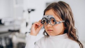Myopia: 3 वर्षांची मुलेही 'मायोपिया'चे ठरत आहेत बळी, ही आहेत त्याची प्रमुख कारणे