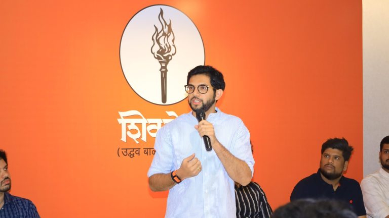 shiv-sena-ubt-leader-vinayak-raut-files-police-complaint-over-video-defaming-aaditya-thackeray