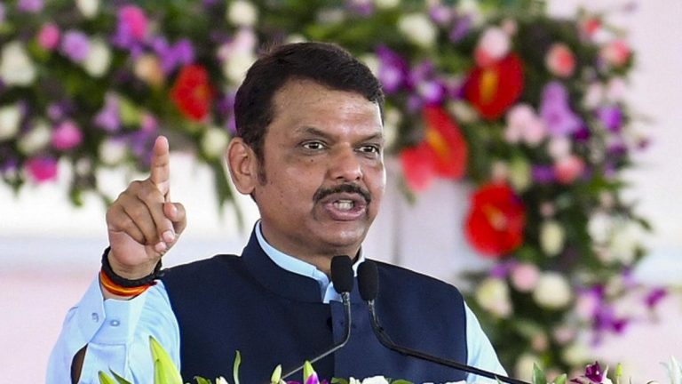 abu-azmi-aurangzeb-row-sp-mla-abu-azmi-will-be-100-per-cent-put-in-jail-says-cm-devendra-fadnavis