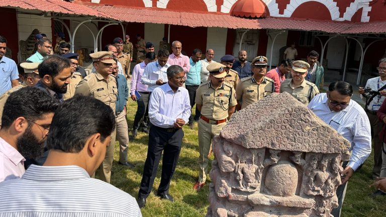 golden-opportunity-for-nagpur-residents-to-see-chhatrapati-shivaji-maharajs-tiger-claws