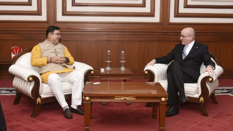 maharashtra-keen-to-increase-trade-with-switzerland-minister-rawal-and-the-consul-general-of-switzerland-hold-talks-in-mumbai
