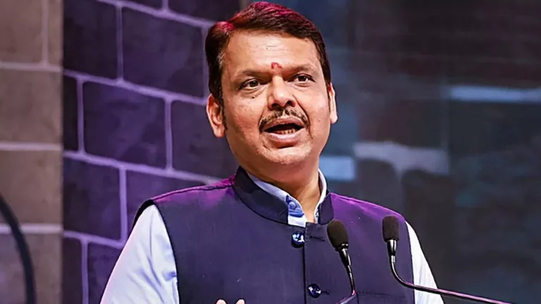 unauthorized-loudspeakers-will-be-removed-in-maharashtra-chief-minister-fadnavis-said-action-will-be-taken-against-violators