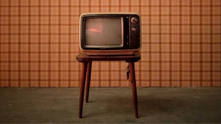 this-was-the-first-advertisement-in-india-to-appear-on-tv