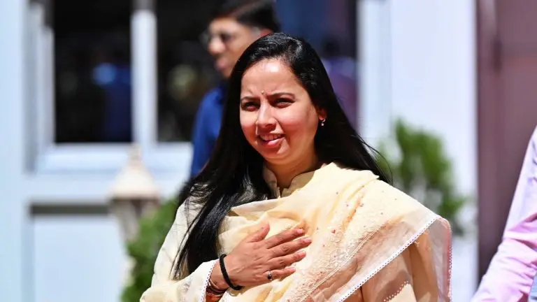 ladki-bahin-scheme-payment-rs-2100-installment-proper-decision-will-be-taken-say-aditi-tatkare-in-budget-session