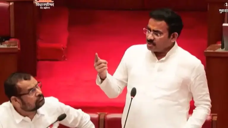 maharashtra-budget-session-2025-immediate-relief-for-cotton-farmers-demands-bjp-mla-parinay-phuke-in-the-legislative-council