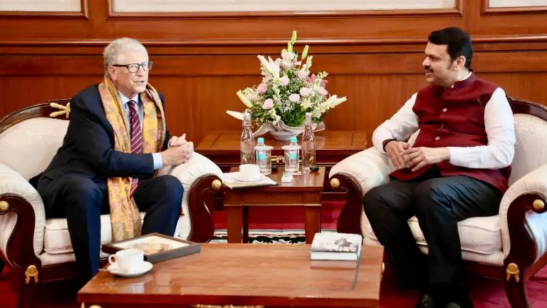 bill-gates-meets-cm-devendra-fadnavis-discusses-use-of-ai-in-agriculture-health
