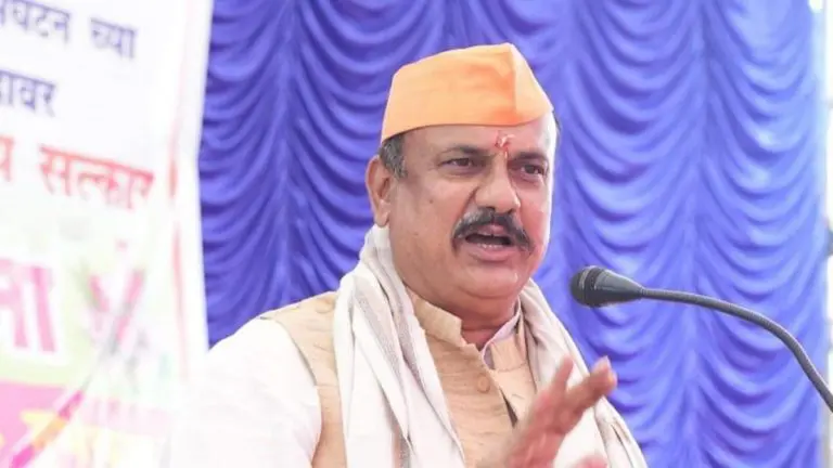 investigate-the-scam-in-mht-cet-exam-give-marks-to-students-for-mistakes-in-the-paper-congress-demands