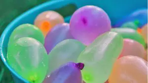 Thane Holi 2025: ठाण्यात होळीच्या उत्साहाला गालबोट, फुगा फेकल्यानं वाद, तरुणावर प्राणघातक हल्ला