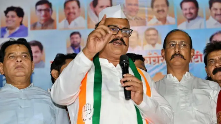 maharashtra-govt-flood-help-congress-criticizes-the-mahayuti-government-about-flood-relief-package