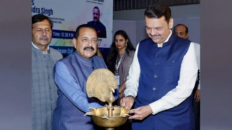 maharashtra-has-become-the-startup-capital-of-the-country-cm-fadnavis-said-in-csir-startup-conclave-2025