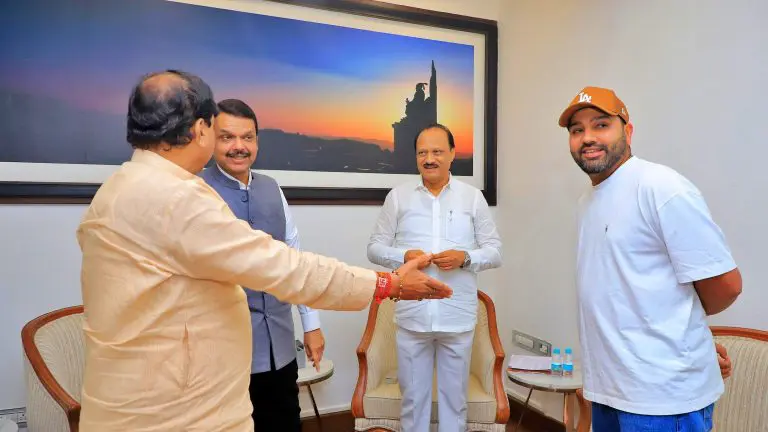 rohit-sharma-will-be-rohit-sharma-enter-politics-met-with-big-political-leaders-in-maharashtra