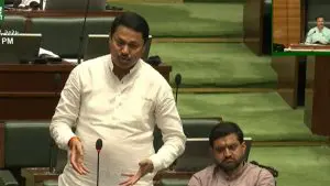 Monsoon Session 2025: राज्यातील मंत्र्यांपासून IAS अधिकाऱ्यांपर्यंत हनीट्रॅपचा विळखा? नाना पटोलेंचे विधानसभेत गंभीर आरोप 