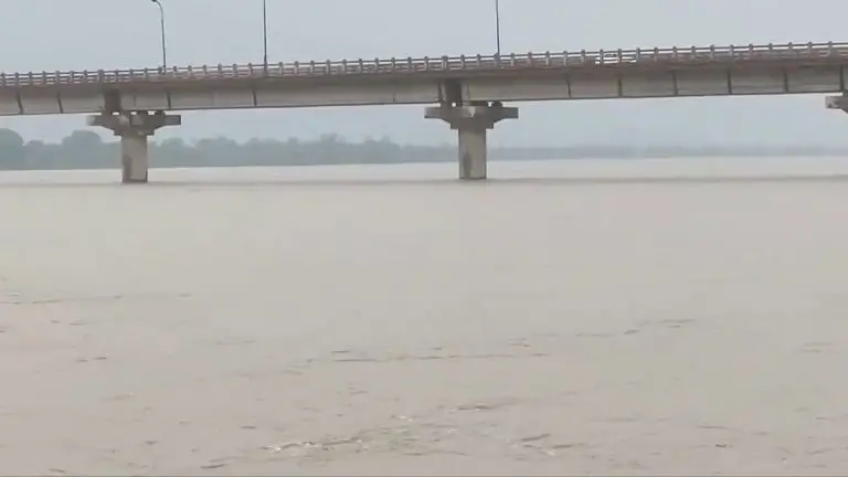 maharashtra-rains-heavy-rains-in-bhandara-district-rivers-crossed-the-water-level-holiday-declared-for-schools-for-2-days