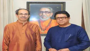 Raj Thackeray-Uddhav Thackeray: दोघे बंधू बाळासाहेबांच्या खोलीत गेले अन्...; राज ठाकरेंच्या 20 मिनिटांच्या 'मातोश्री' भेटीत काय-काय घडलं?, वाचा