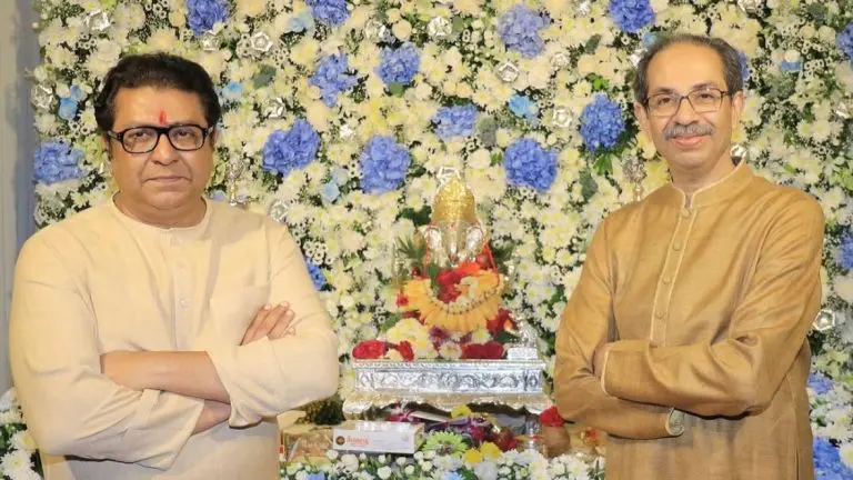 uddhav-thackeray-uddhav-thackeray-reached-raj-thackerays-shiv-tirtha-had-darshan-of-bappa