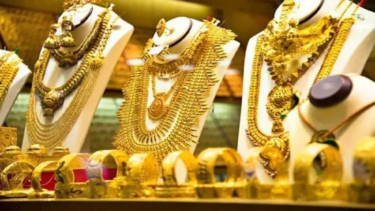 where-is-india-largest-gold-market-a-look-at-mumbais-zaveri-bazaar-and-kerala-thrissur