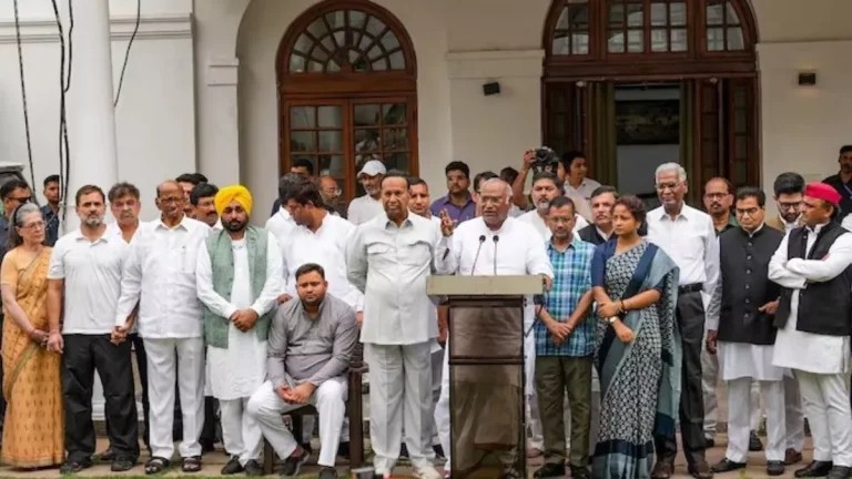 indi-alliance-to-field-joint-candidate-for-vice-president-election-as-kharge-holds-talks-with-opposition-parties