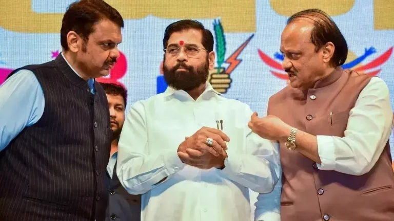 maharashtra-politics-shiv-sena-ubt-saamana-editorial-criticized-mahayuti-government-eknath-shinde-devendra-fadnavis