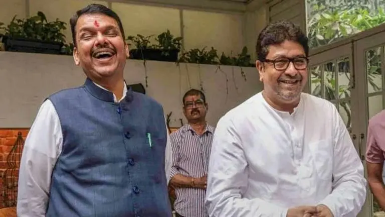 mns-chief-raj-thackeray-meet-cm-devendra-fadnavis-at-varsha-residence-prompting-speculation-in-political-circles