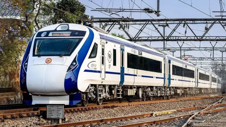 vande-bharat-ticket-booking-open-until-15-minutes-before-train-departure