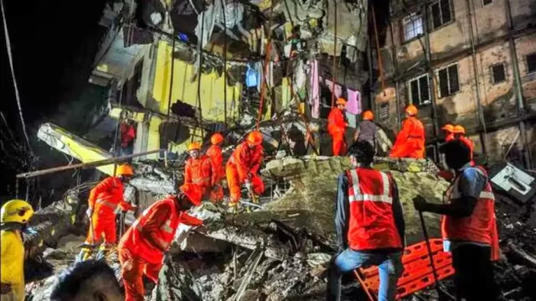 palghar-news-virar-vasai-building-collapse-15-dead-with-mother-and-daughter-in-illegal-structure-mishap