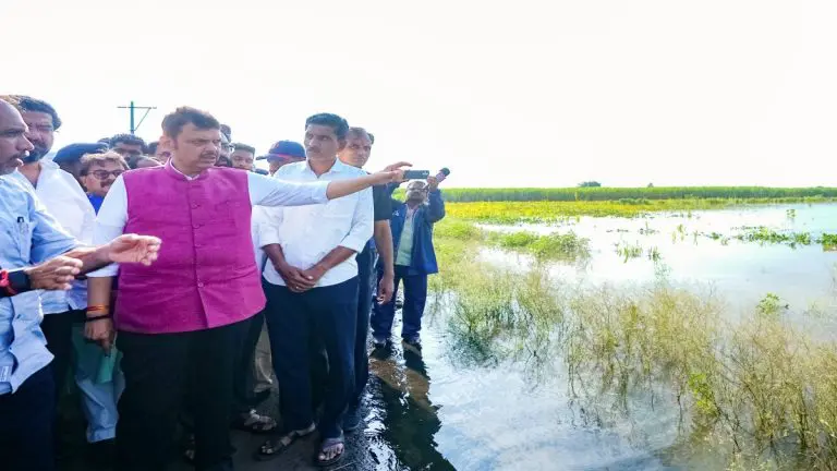 cm-devendra-fadnavis-eknath-shinde-and-ajit-pawar-visits-flood-hit-vidarbha-and-marathwada-districts