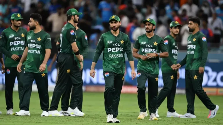 pak-boycott-asia-cup-no-handshake-controversy-pakistan-out-of-asia-cup-boycott-threat-uae-vs-pak-match