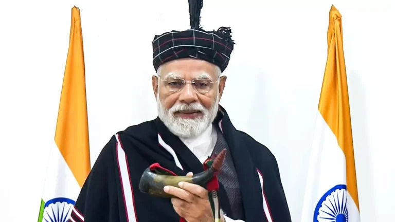 on-pm-modi-birthday-gifts-to-be-auctioned-from-rs-1700-for-namami-gange-mission
