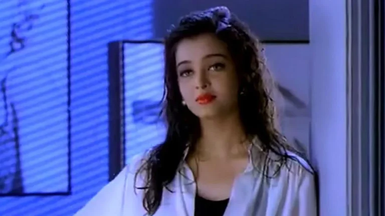 aishwarya-rai-pepsi-ad-people-stopped-breathing-after-seeing-aishwarya-rai-in-the-advertisement-the-director-received-5000-calls-that-night