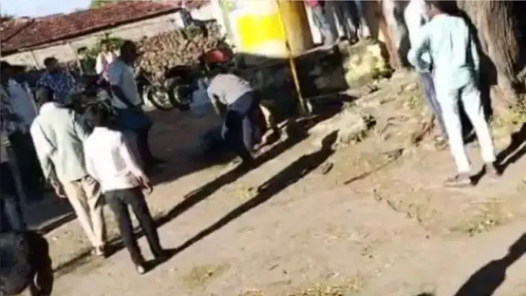 maharashtra-young-man-beaten-to-death-in-karnataka-on-suspicion-of-affair-with-married-woman