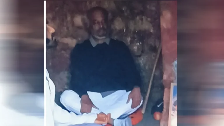 south-superstar-rajinikanth-reached-uttarakhand