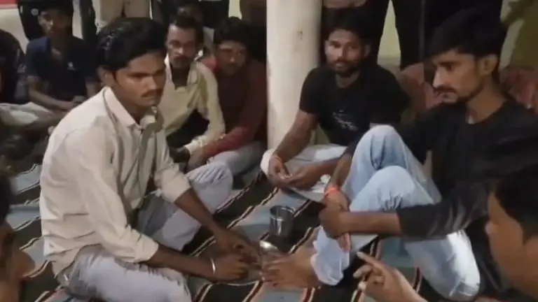 video-of-a-man-wearing-a-shoe-garland-made-using-ai-villagers-gave-such-a-punishment-that-everyone-was-shocked