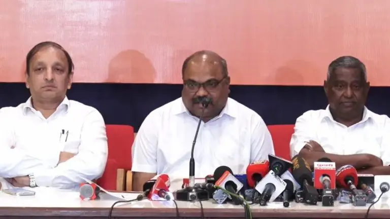 maharashtra-opposition-unite-against-faulty-voter-lists-demand-correction-before-civic-elections