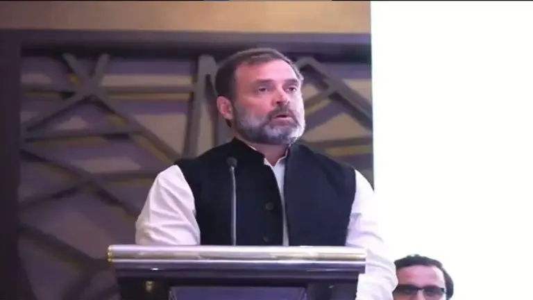 cowardice-at-heart-of-rss-bjp-ideology-says-rahul-gandhi-in-colombia