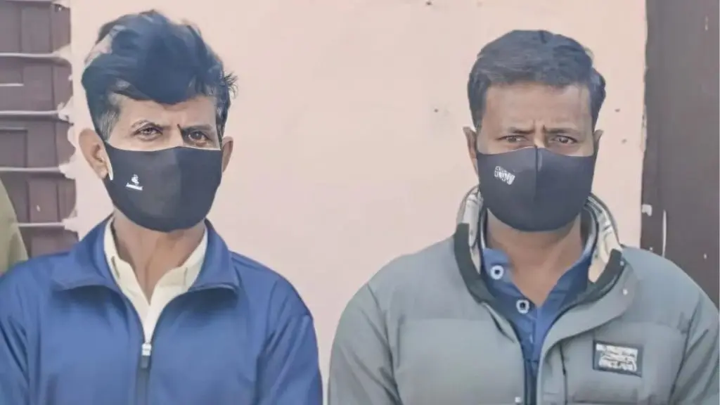 मैत्रिणीने घरी बोलवून कोल्ड्रिंकमधून दिलं गुंगीचं औषध, 12 दिवस वडिलांनी आणि मित्राने केला आळीपाळीने बलात्कार