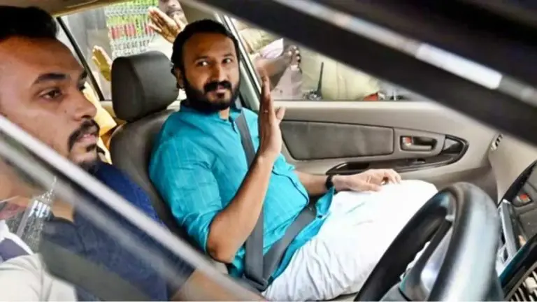 suspended-congress-mla-rahul-mamkootathil-as-audio-whatsapp-chat-leaks-surface