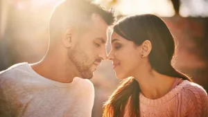 Confident Men: आत्मविश्वासू पुरुष नातेसंबंधात कधीही सहन करत नाहीत या 5 गोष्टी, त्यांना समजू नका कमकुवत