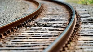 Terrible Train Accident: ट्रेनखाली चिरडून 11जणांचा मृत्यू, तर दोन जण जखमी