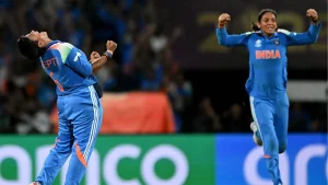 दीप्ती शर्माने रचला इतिहास... ICC World Cup मध्ये बनवला एक विक्रम, जो आजपर्यंत कोणीही साध्य करू शकलेला नाही