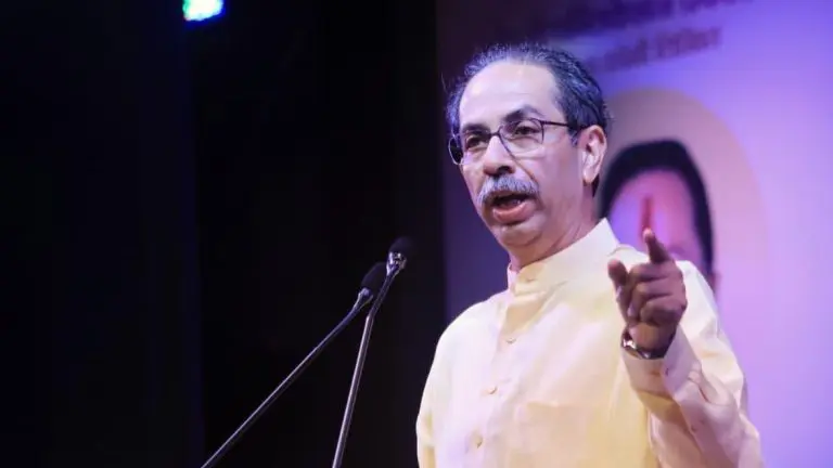 uddhav-thackeray-attack-on-devendra-fadnavis-say-fadnavis-is-an-accidental-cm-and-bjp-is-bhashtrachari-janata-party