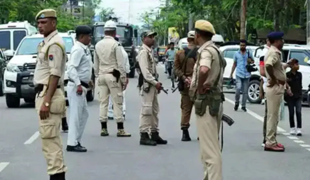 पाकिस्तानसाठी हेरगिरी करणाऱ्या निवृत्त भारतीय हवाई दलाच्या अधिकाऱ्याला अटक